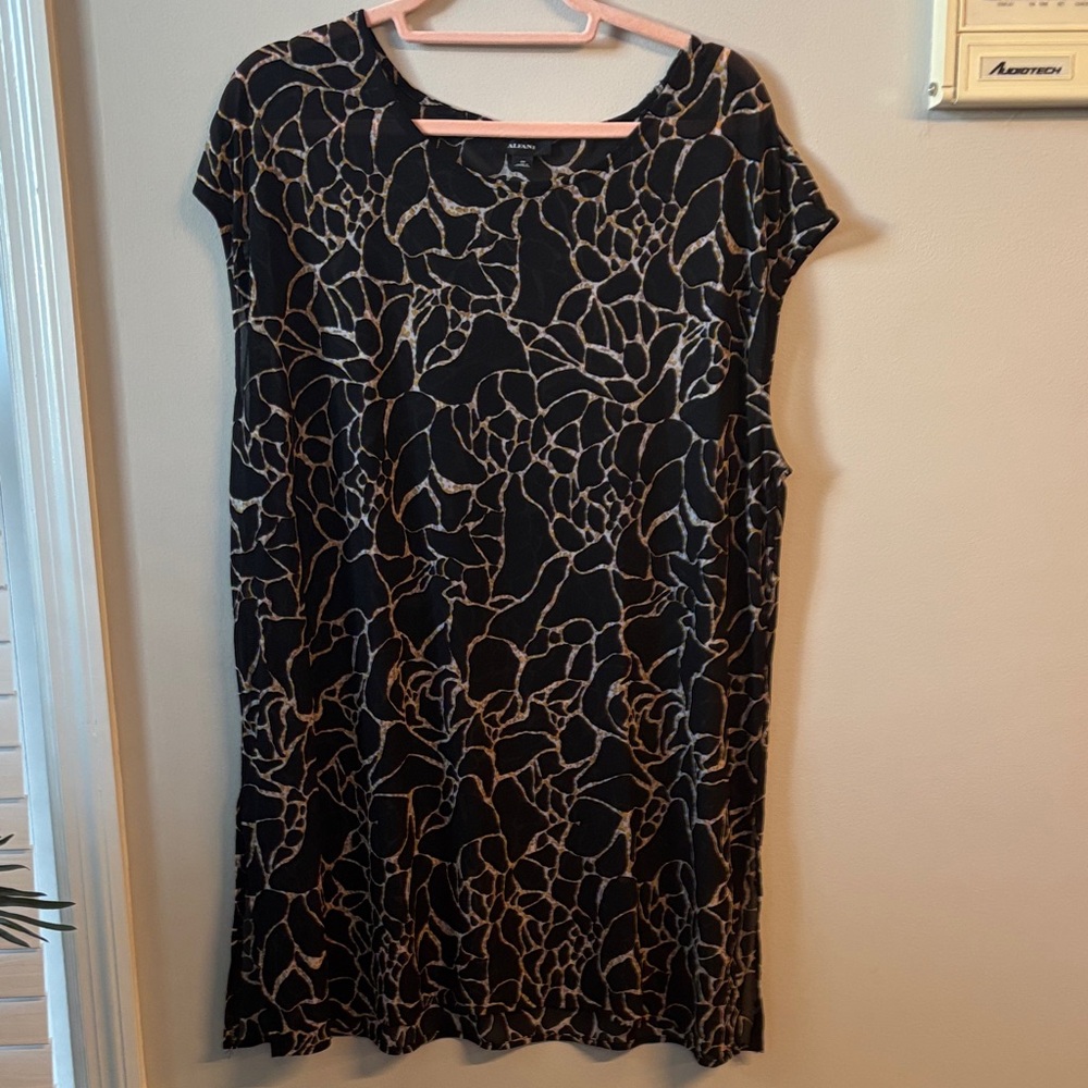 Like new Alfani sheer long animal print tunic